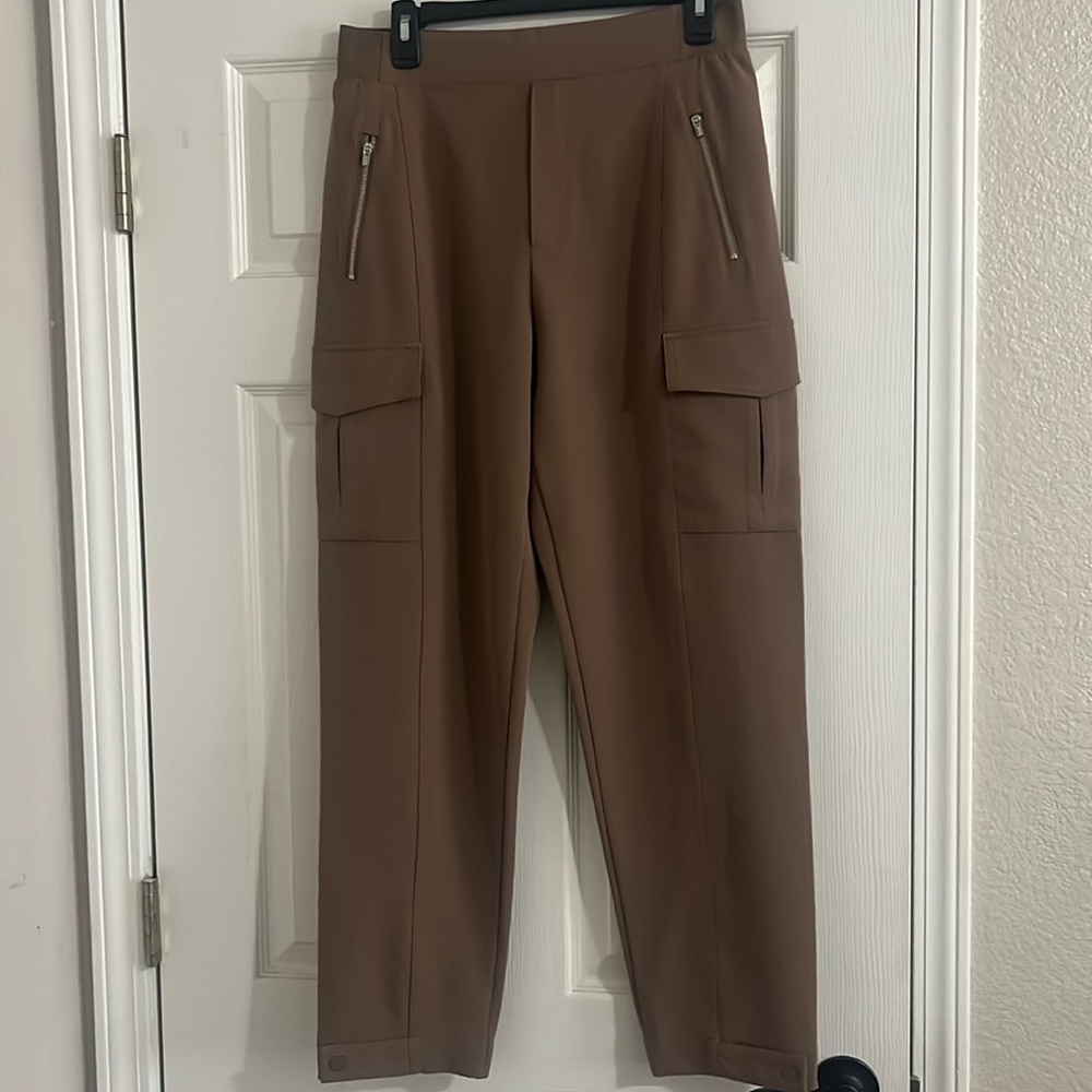 Athleta Endless Cargo High Rise Jogger